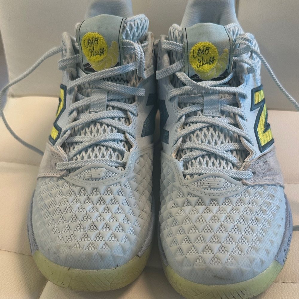 New Balance Ladies COCO GAUFF Blue and Yellow Tennis Shoes size 7 Wide